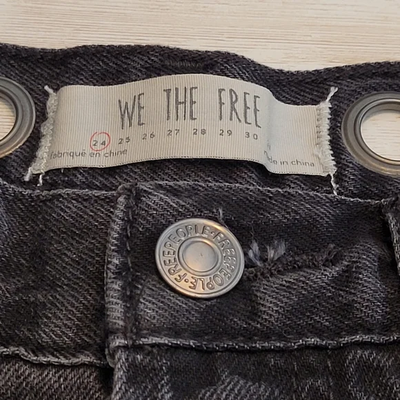 Free People Sashed and Relaxed Grommet Distress Cutoff Denim Shorts Black 24 - Picture 6 of 15